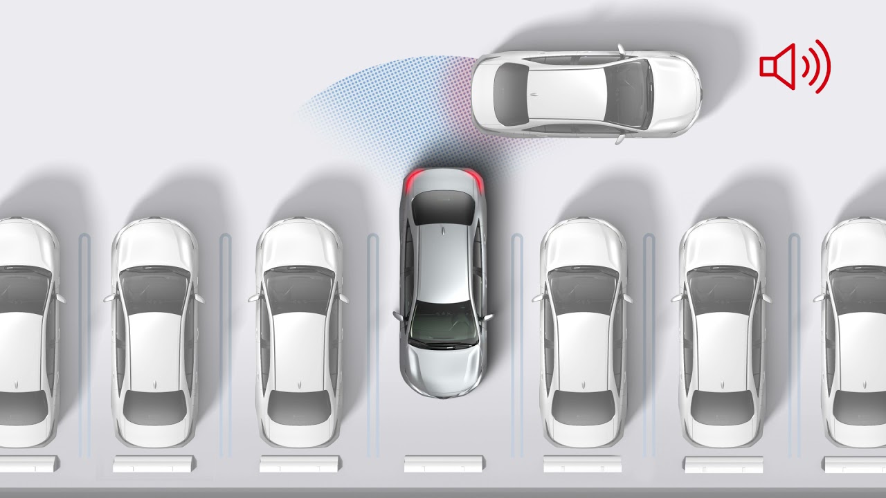 Rear cross traffic alert with automatic braking (RCTAB)