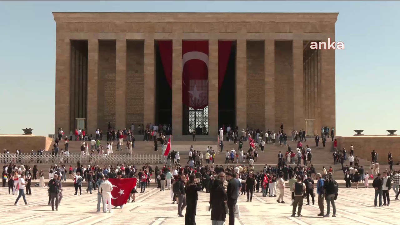 19 Mayıs Atatürk’ü Anma, Gençlik Ve Spor Bayramı... Yurttaşlar Anıtkabir'de