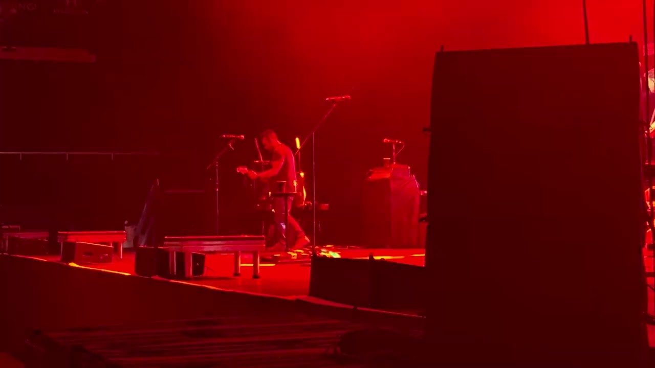 Gary Allan - Right where I need to be - Freedom Hall Johnson City TN Nov 2025