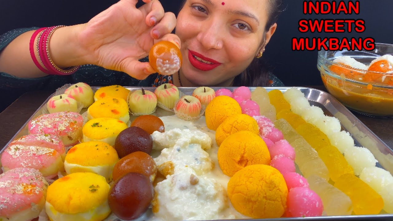 Eating Rabri Rasmalai, Gulab Jamun, Angoori Kesar Petha, Pink Chum Chum, Rajbhog | Sweets Mukbang