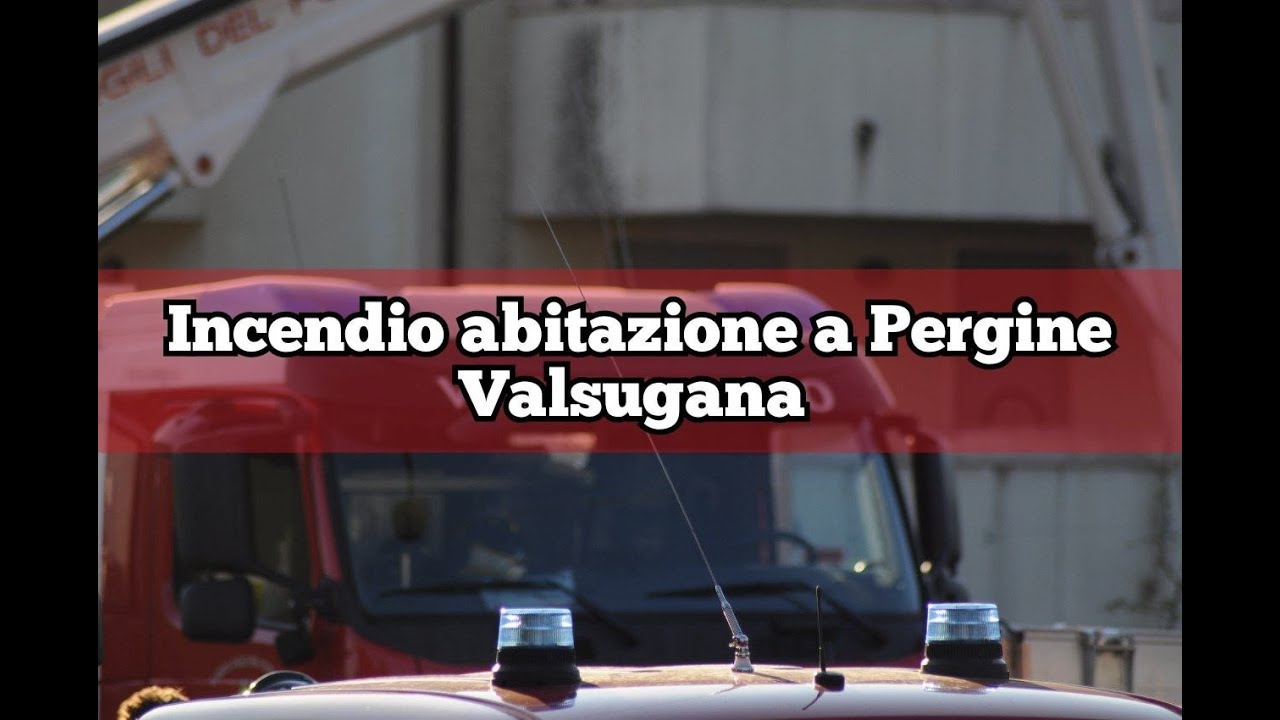 incendio di un'abitazione a Pergine Valsugana, intervengono i vigili del fuoco