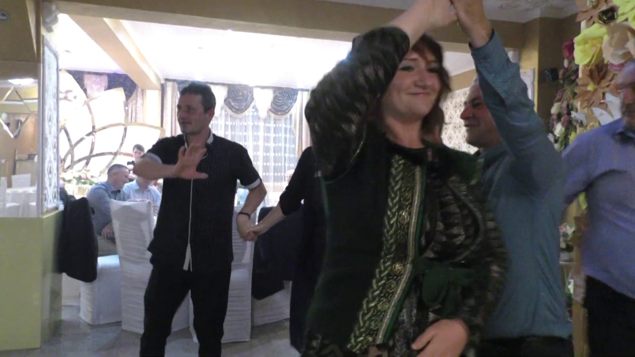 Elena Bodea si Formatia  -  LIVE -  MAJORAT  -  HALMAGIU  - 2019  - 6