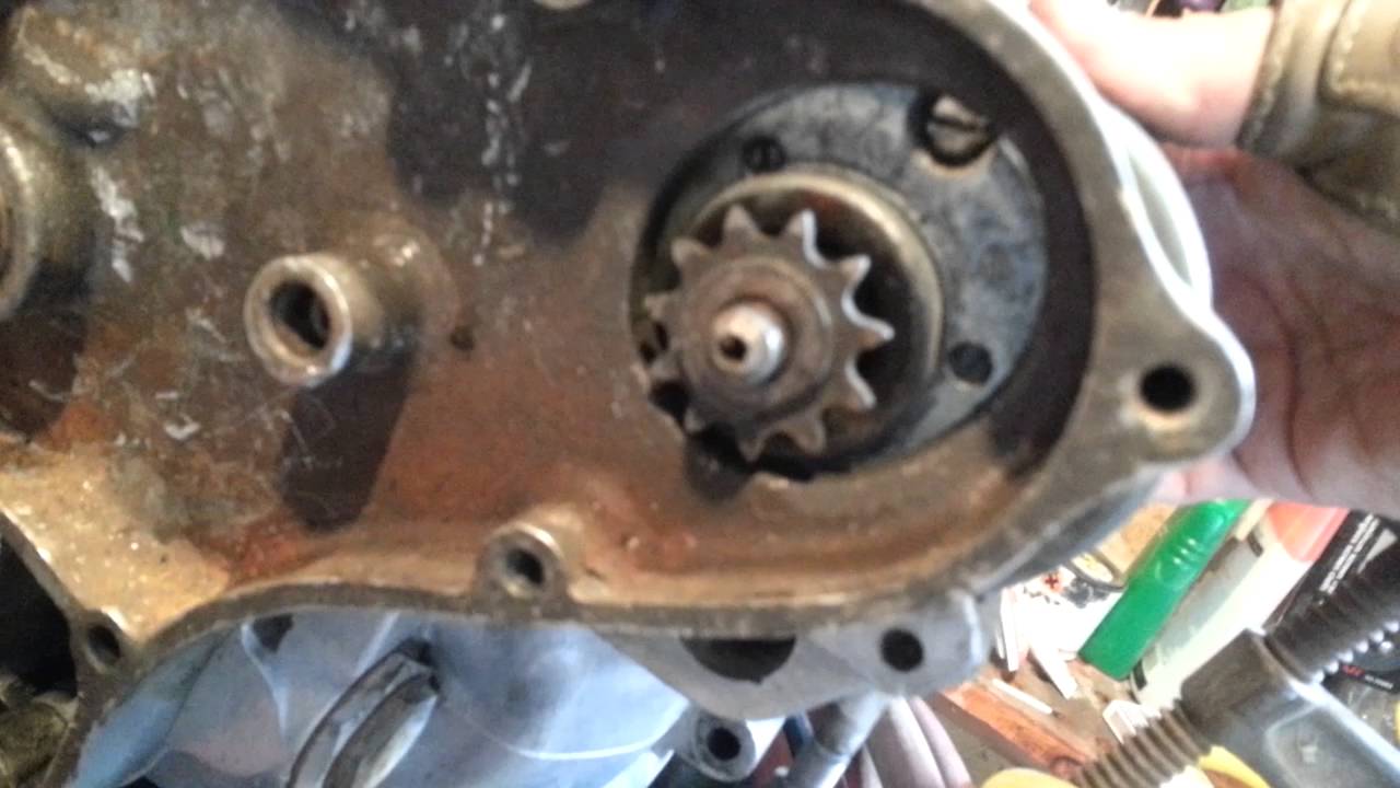 BSA A7 A10 Dynamo vs. Crankcase