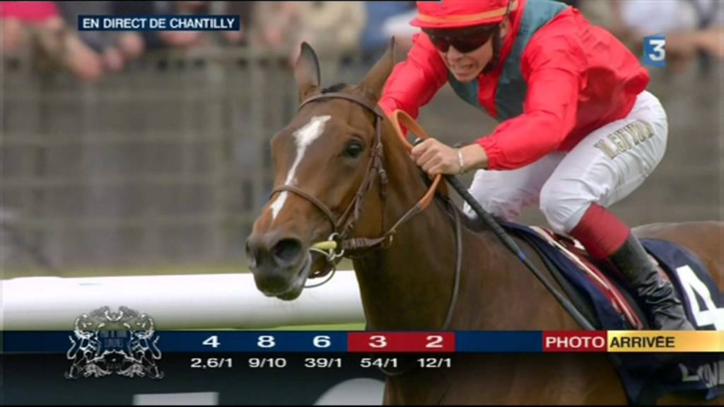Prix de Diane 2011 - Victoire de Golden Lilac ( Maxime Guyon )