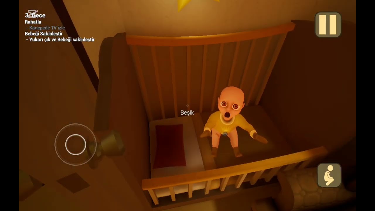 The baby in the yellow oynadim 