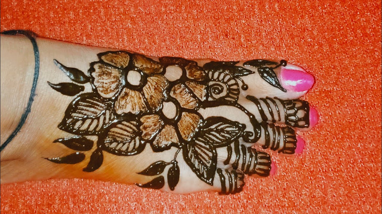 Most beautiful feet mehndi design2024|Simple flowers foot mehandi ka design|Flower leg mehndi design