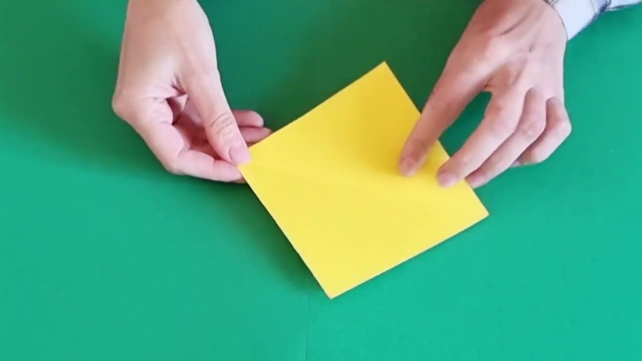 How to Make an Origami Paper Tulip A Cute Gift Made by You 🌷 