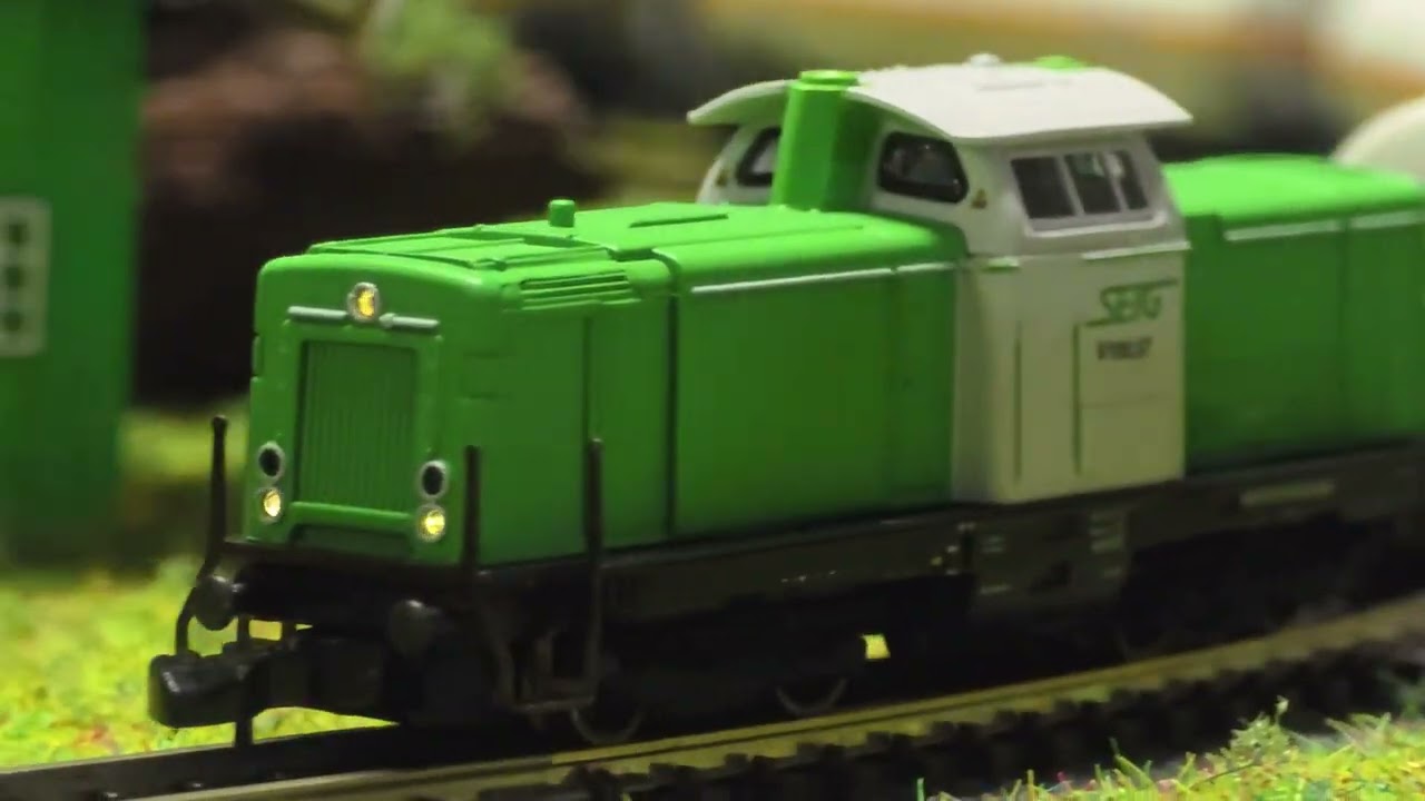 Wagon Marklin z 82189 et loco diesel marklin z 88212