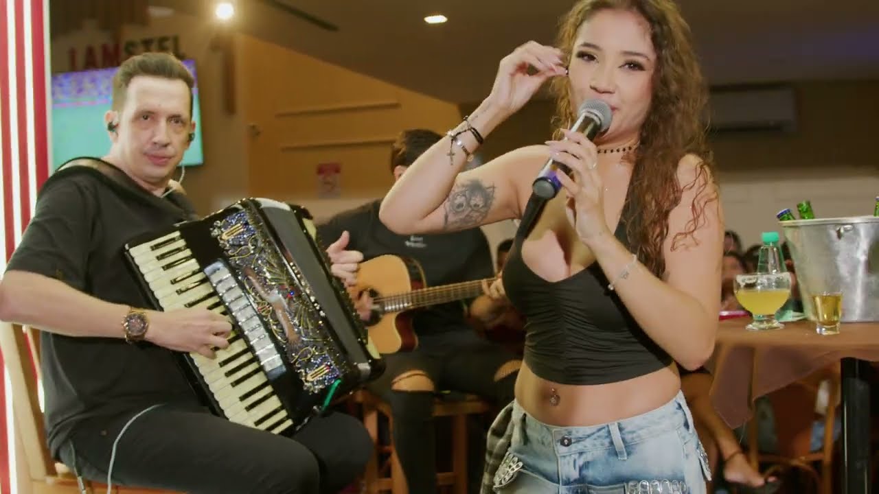 Thauane - Medley De Boteco (Laranjinha/Mentira Estampada Na Cara/A Noite)