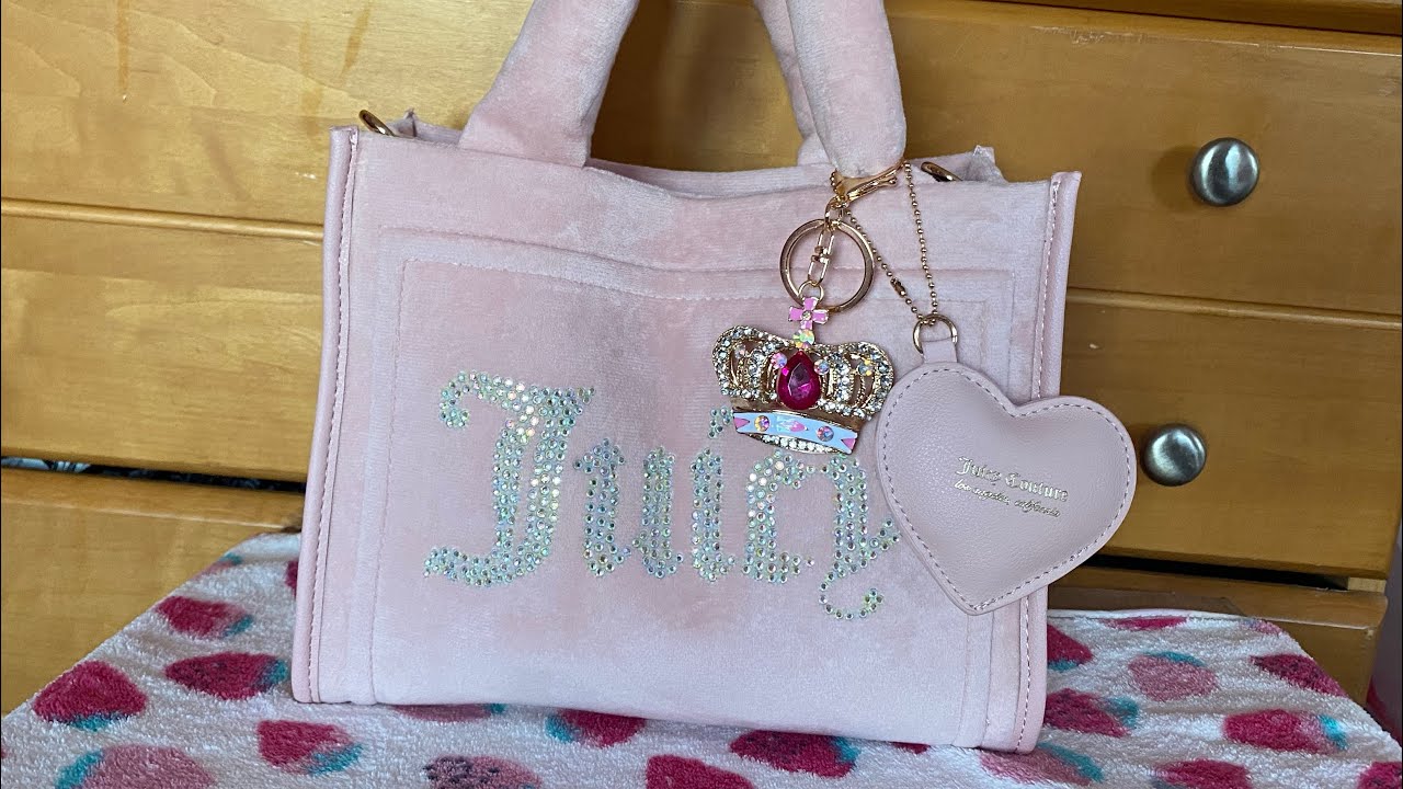 WIMB! What’s in My Bag Viral Velour Juicy Couture Tote 👜 Category is Pink & Sparkly 💖✨