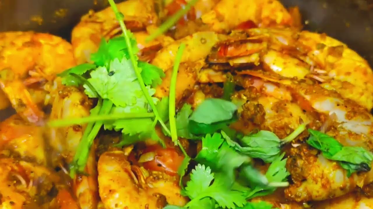 Easy village style spicy prawn curry 🦐