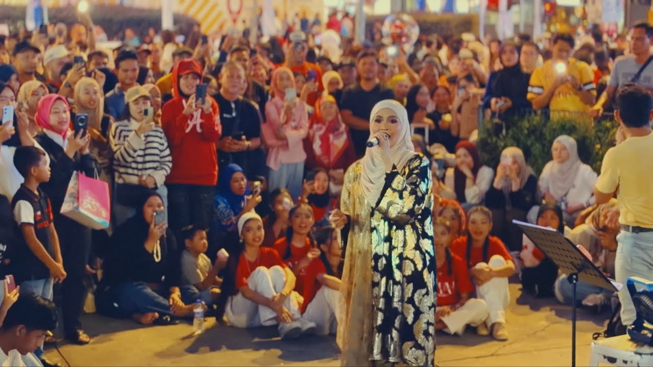 Vlog 076 | 2025 - Siti Nordiana busking di tengah Bukit Bintang?