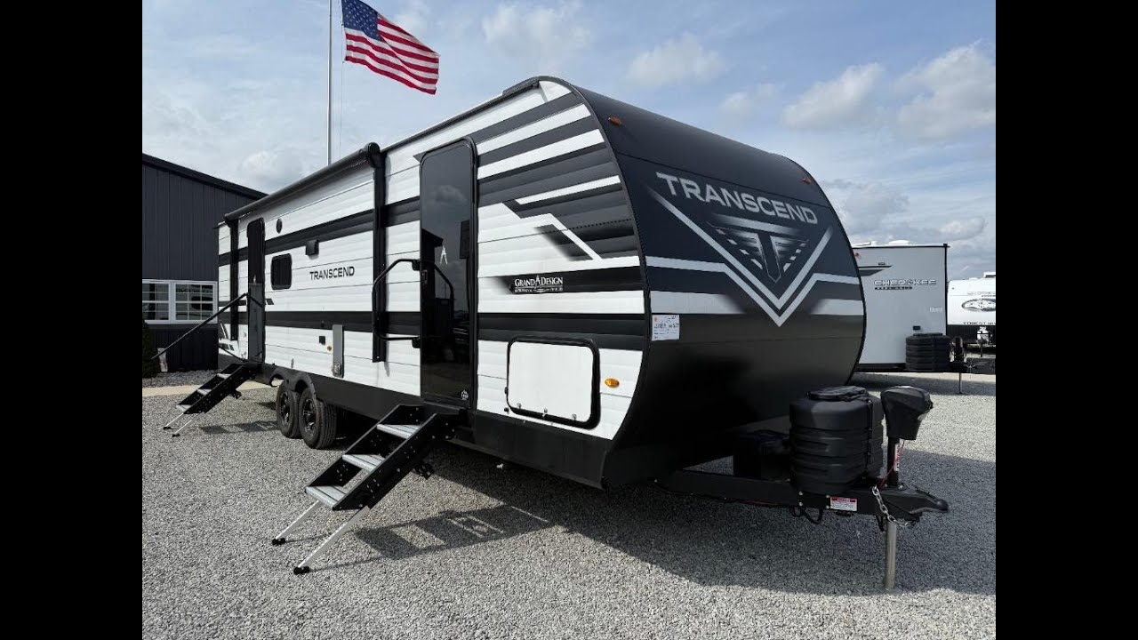 Used 2025 Grand Design Transcend 265BHT