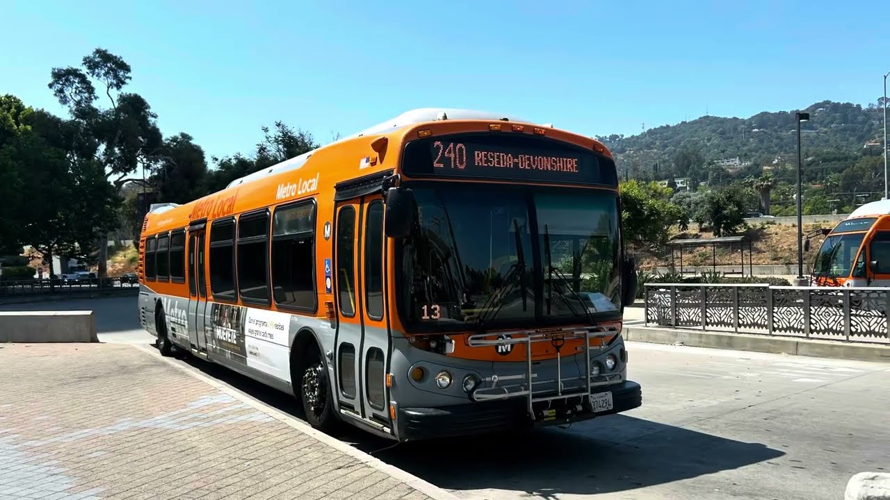 LACMTA Line 240: 2011 NABI 45C #8446 Ride/Audio