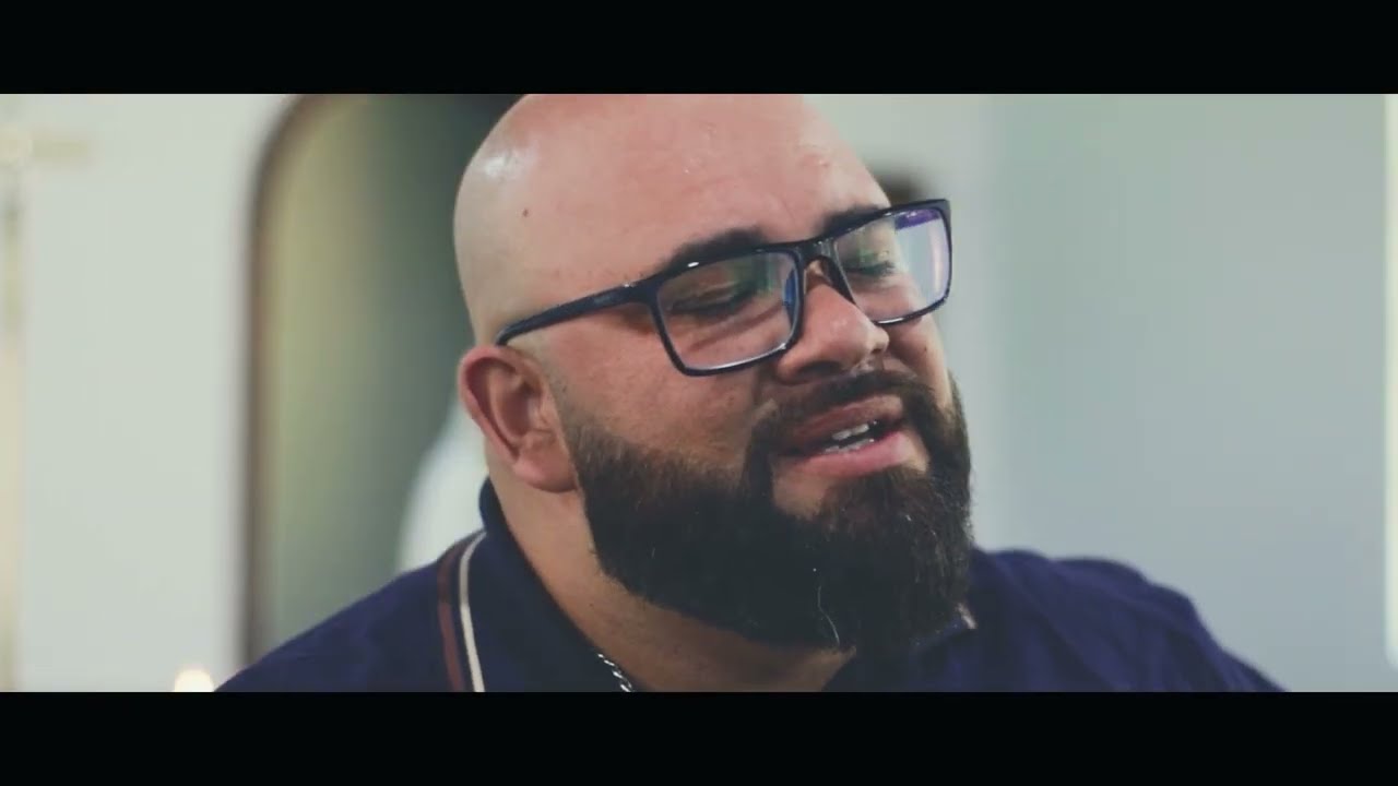 Lucas Martins - Apenas um Vale (Clipe Oficial)