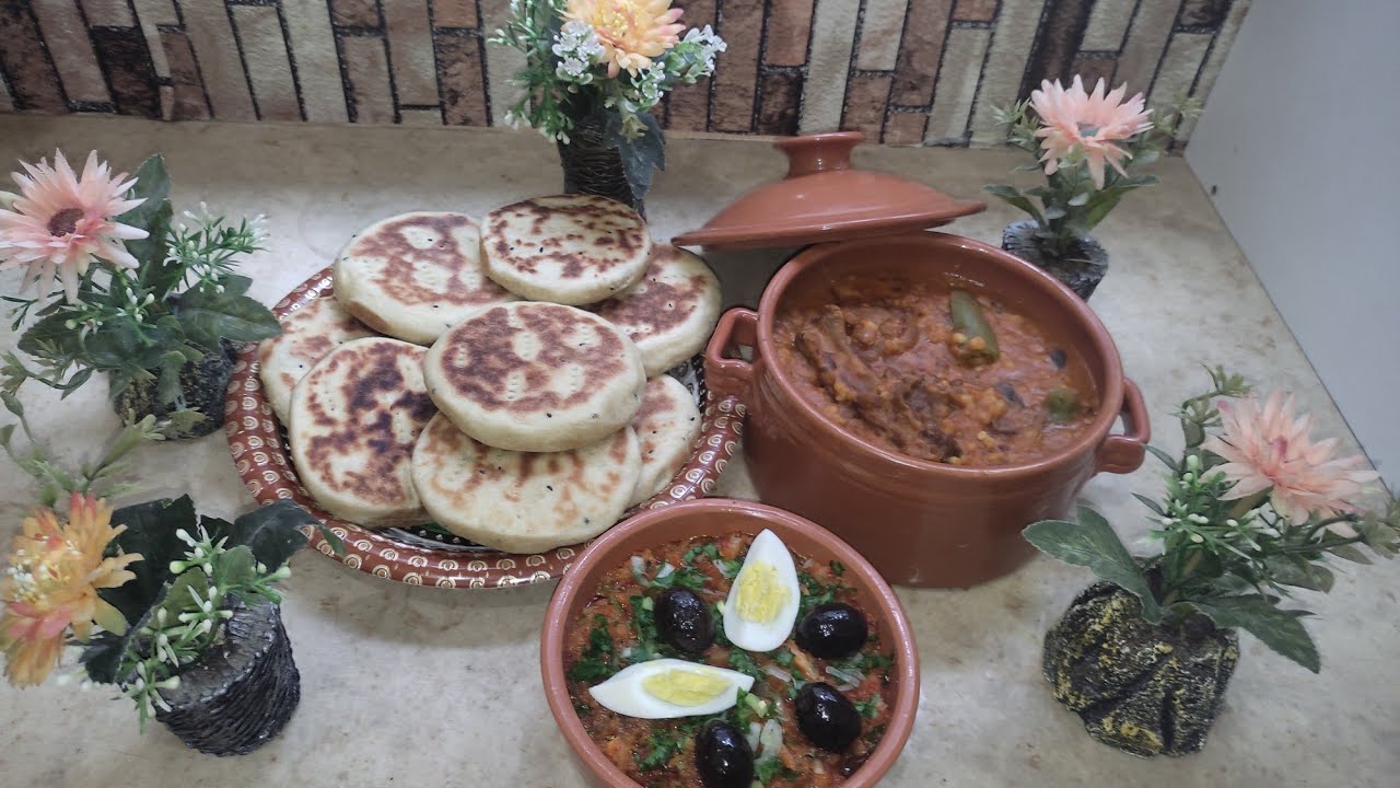 بركوكش قمح زمني بالقديد والعصبان الشايح مفوح بافحات دياري والهريسة العربي نودكم ومانشهيكم 😋😋😋