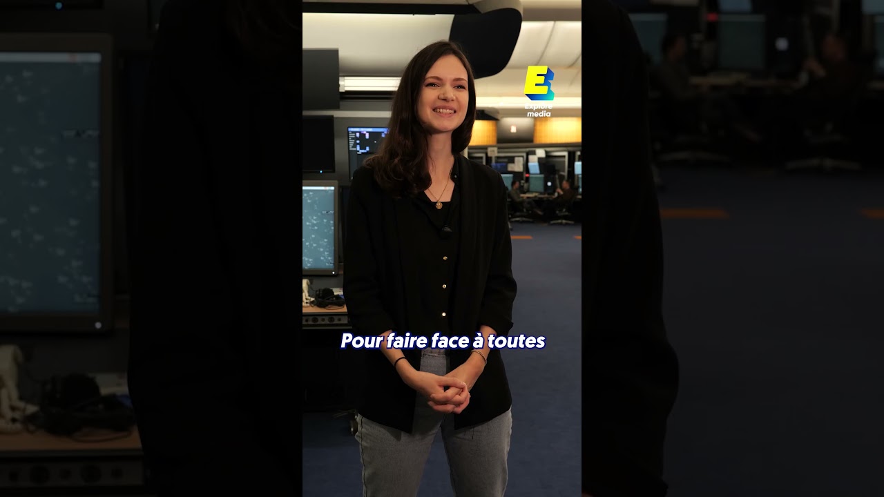 &Agrave; l&rsquo;int&eacute;rieur d&rsquo;un centre de contr&ocirc;le a&eacute;rien : voici comment sont guid&eacute;s les pilotes d&rsquo;avion.✈️