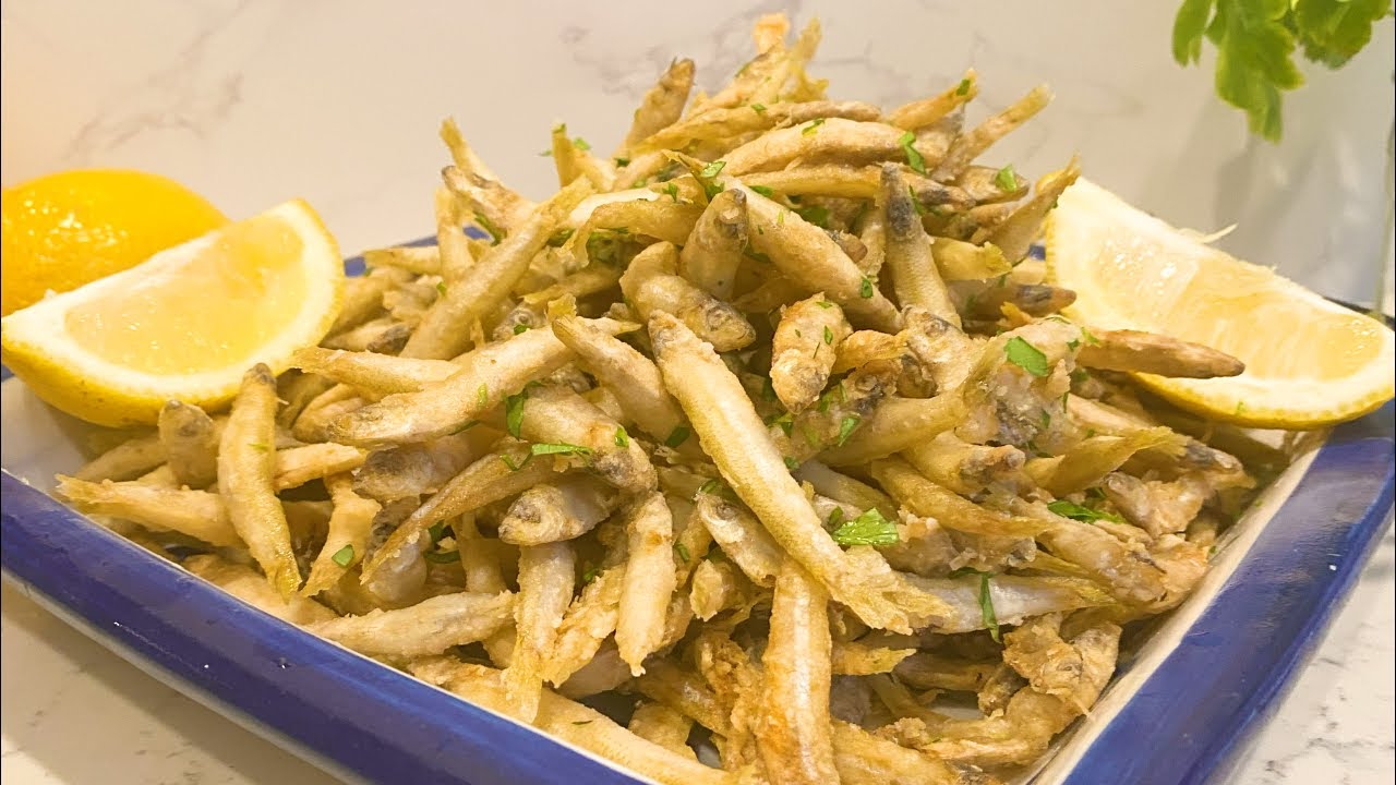 How to Make Crispy Fried Whitebait (Bianchetti Fritti) | Simple & Delicious Italian Recipe