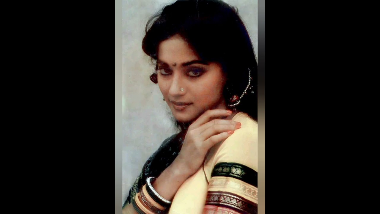 𝐛𝐞𝐚𝐮𝐭𝐢𝐟𝐮𝐥𝐥 𝐦𝐚𝐝𝐡𝐮𝐫𝐢 𝐝𝐢𝐱𝐢𝐭 𝐲𝐨𝐮𝐧𝐠 𝐩𝐡𝐨𝐭𝐨𝐬