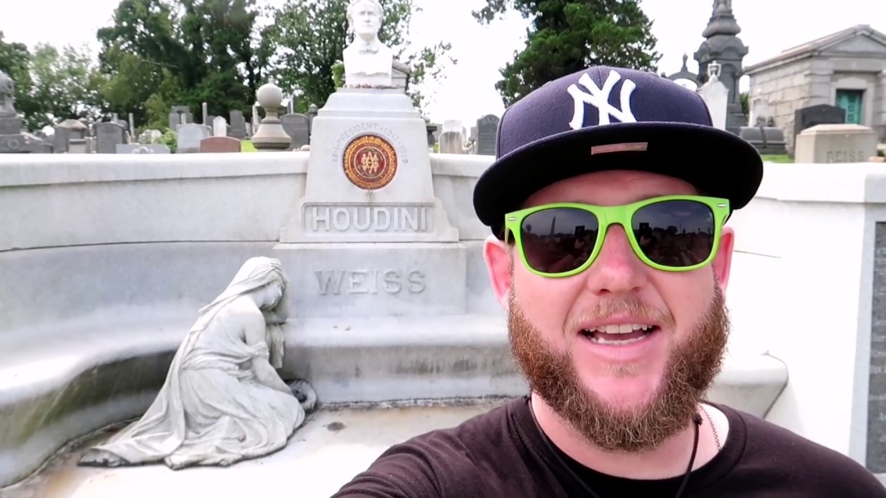 HOUDINI Grave, CONEY ISLAND, & COMING TO AMERICA Filming Locations