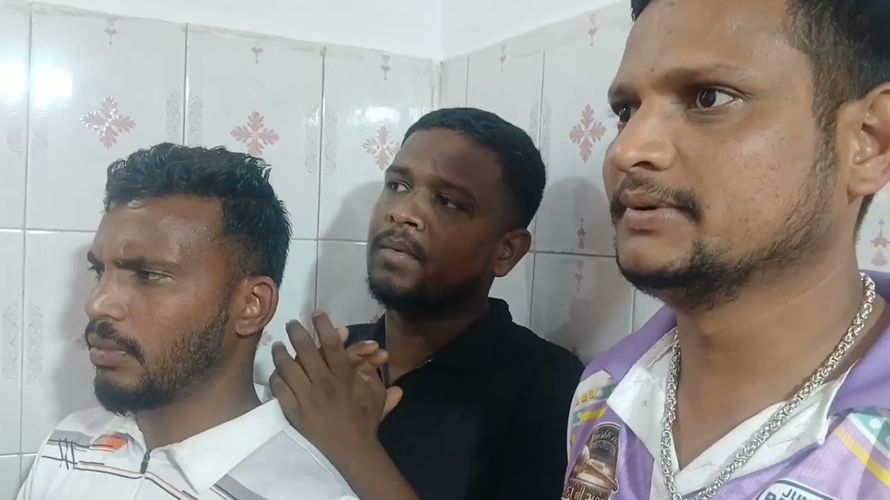 કષ્ટભંજન દેવ મંડળ દ્વારા પ્રાથમિક શાળા પરવાસા ના વિદ્યાર્થીઓને હનુમાન ચાલીસા ના પાઠ કરાવી ભોજન અપાયો