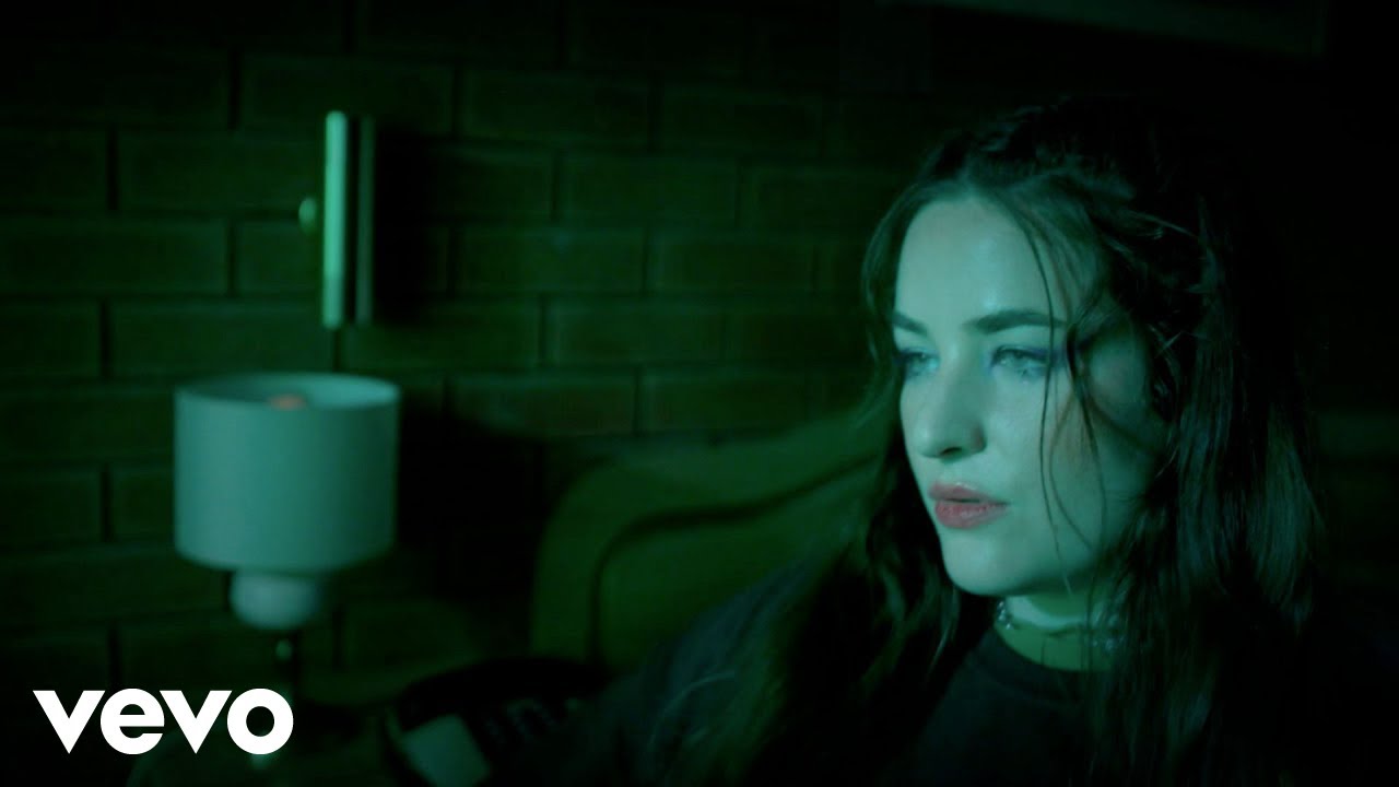 Mia Wray - Evidence (Official Video)