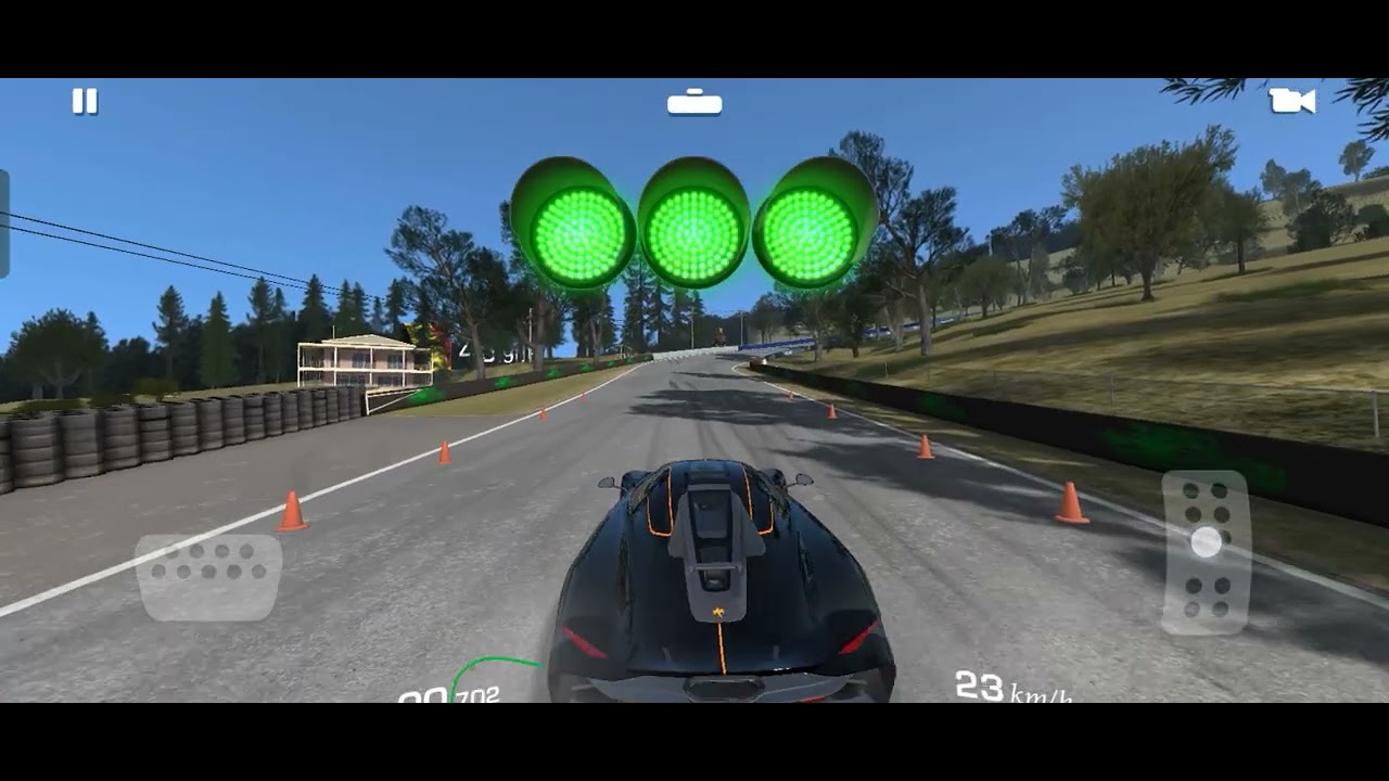 Real Racing 3 Gameplay (Koenigsegg Jesko Absolut) (Partidas Antes del cierre E11) 13/01/2026 