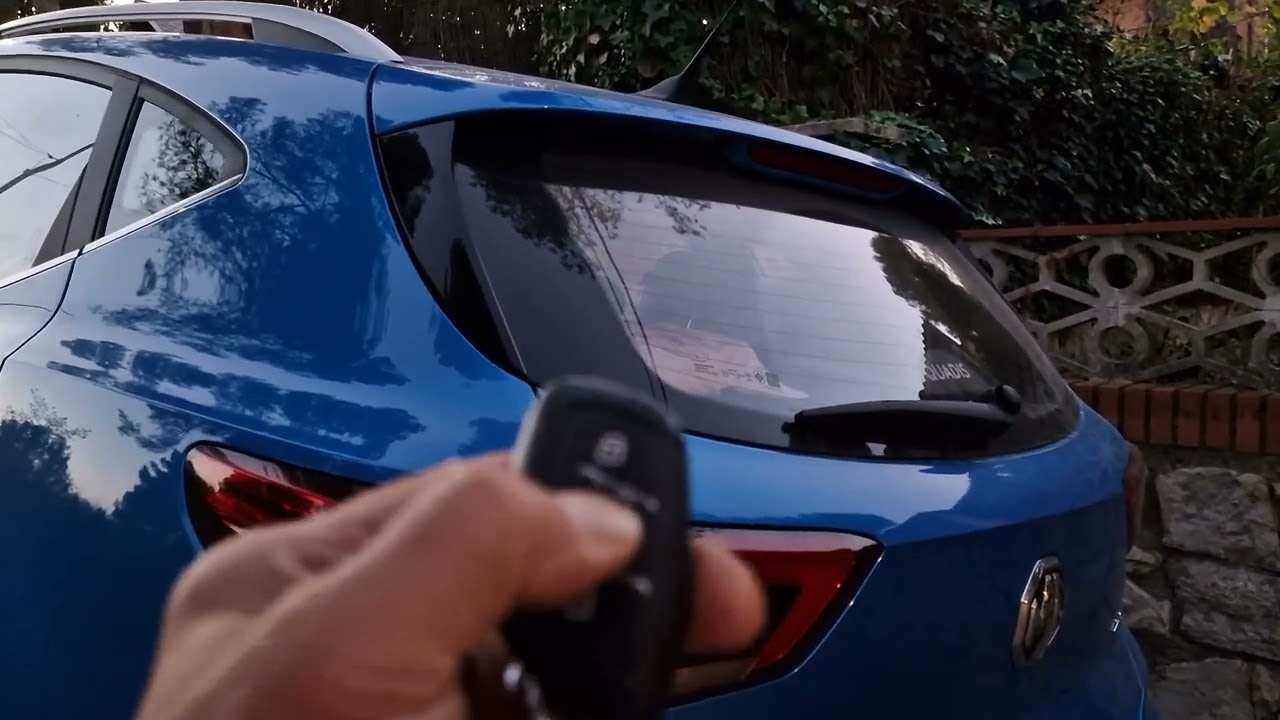 😱ESTO ES UNA PASADA😱, CIERRA O NO CIERRA EL PORTÓN DEL MG ZS ?????