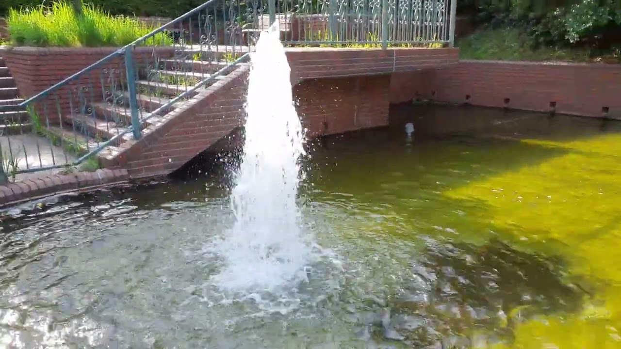 神奈川県横浜市金沢区能見台堀口北公園の噴水