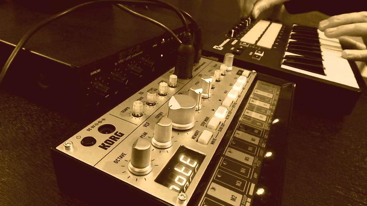 FL STUDIO live with KORG VOLCA BASS + Novation