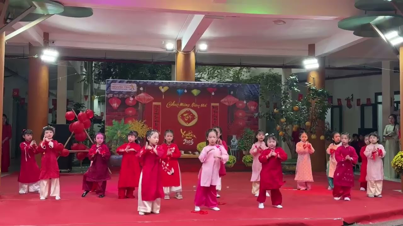 ngày 5 tháng 2, 2026