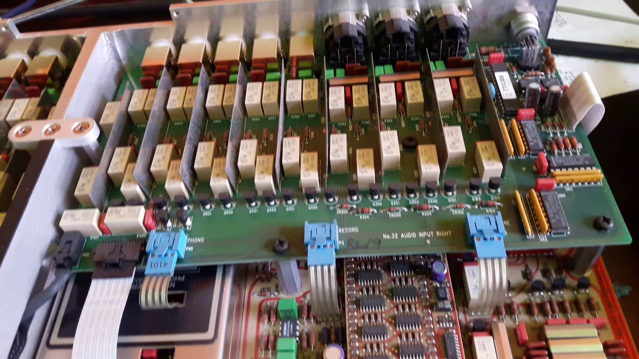Mark Levinson No.32