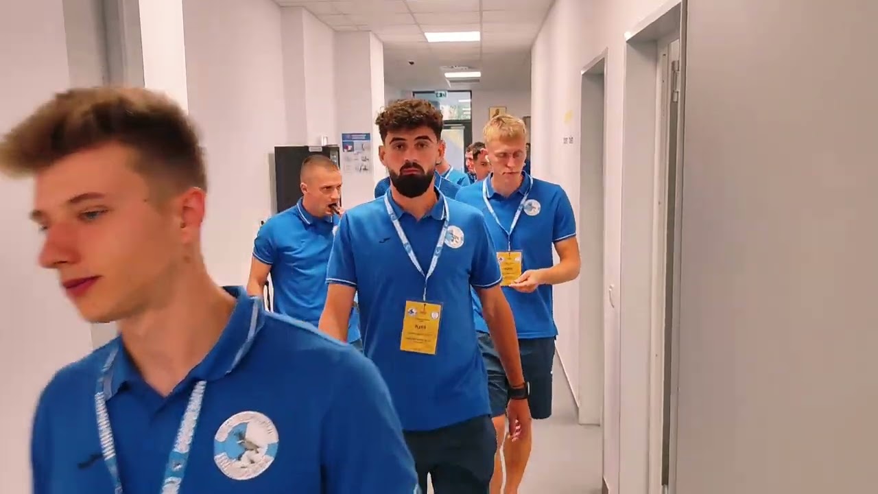 Am ajuns la stadion pentru FC Corvinul 1921 Hunedoara - PAKSI FC