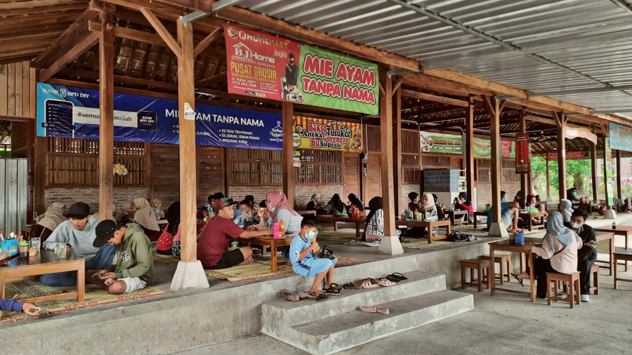 Kuliner Imogiri. Mie Ayam Tanpa Nama Bendung Tegal Imogiri Bantul Yogyakarta
