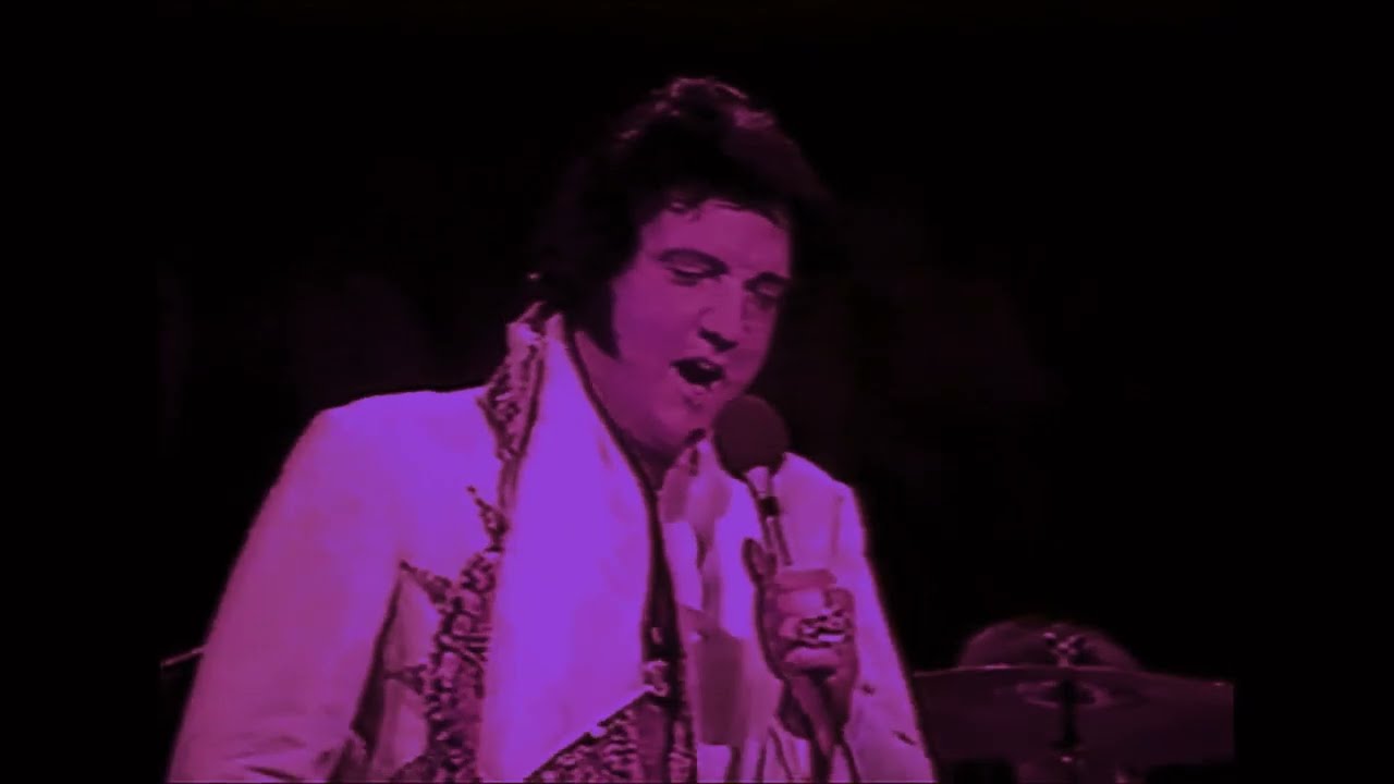 ELVIS 'COUNTRY BOY'