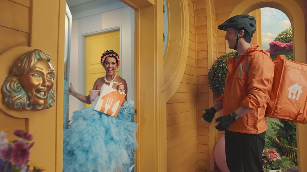 Katy Perry + takeaway.com | Quelqu&rsquo;un a dit takeaway.com 2022