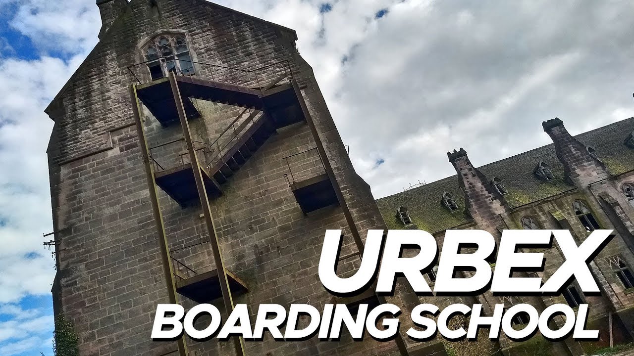 Exploring Abandoned Boarding School in England, Staffordshire (URBEX 1020)