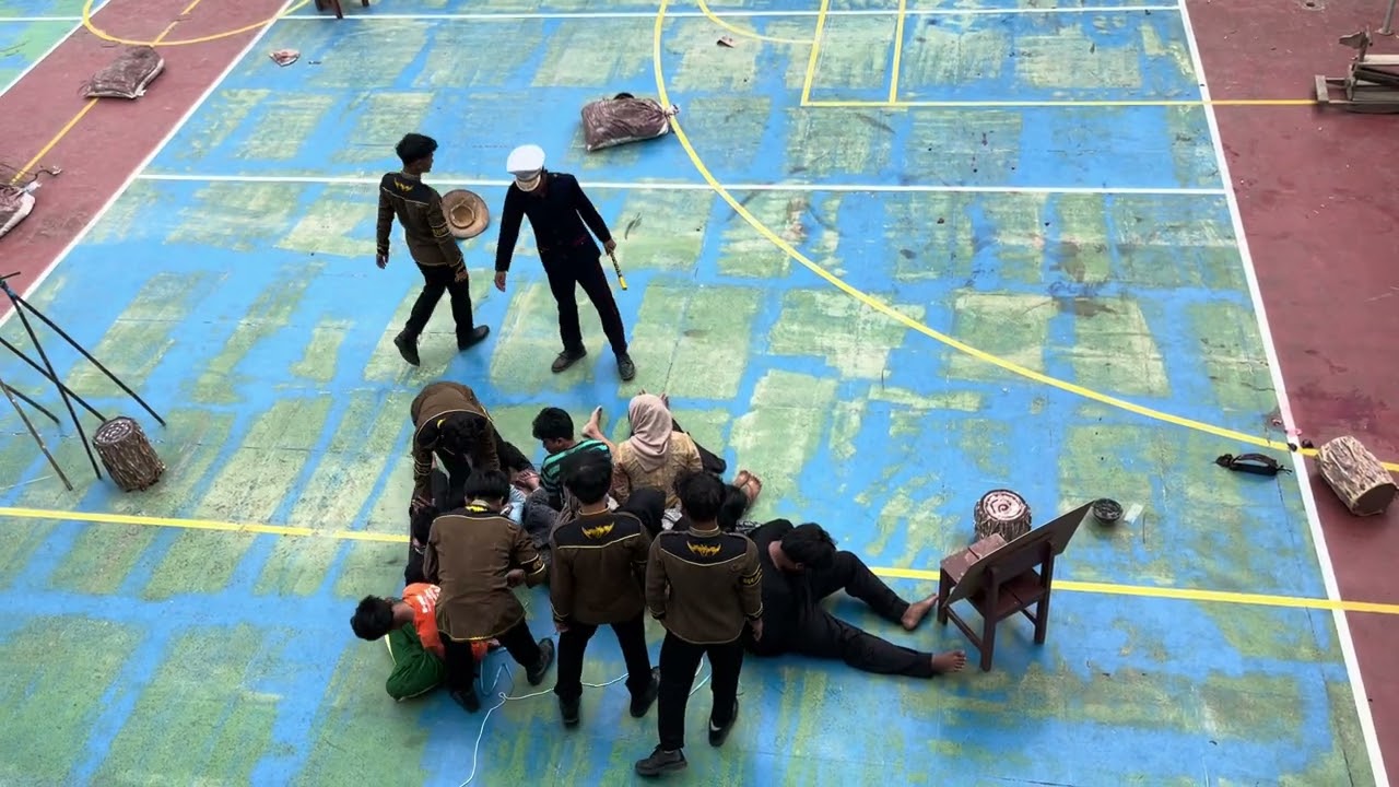 drama teatrikal/Janur Kuning  