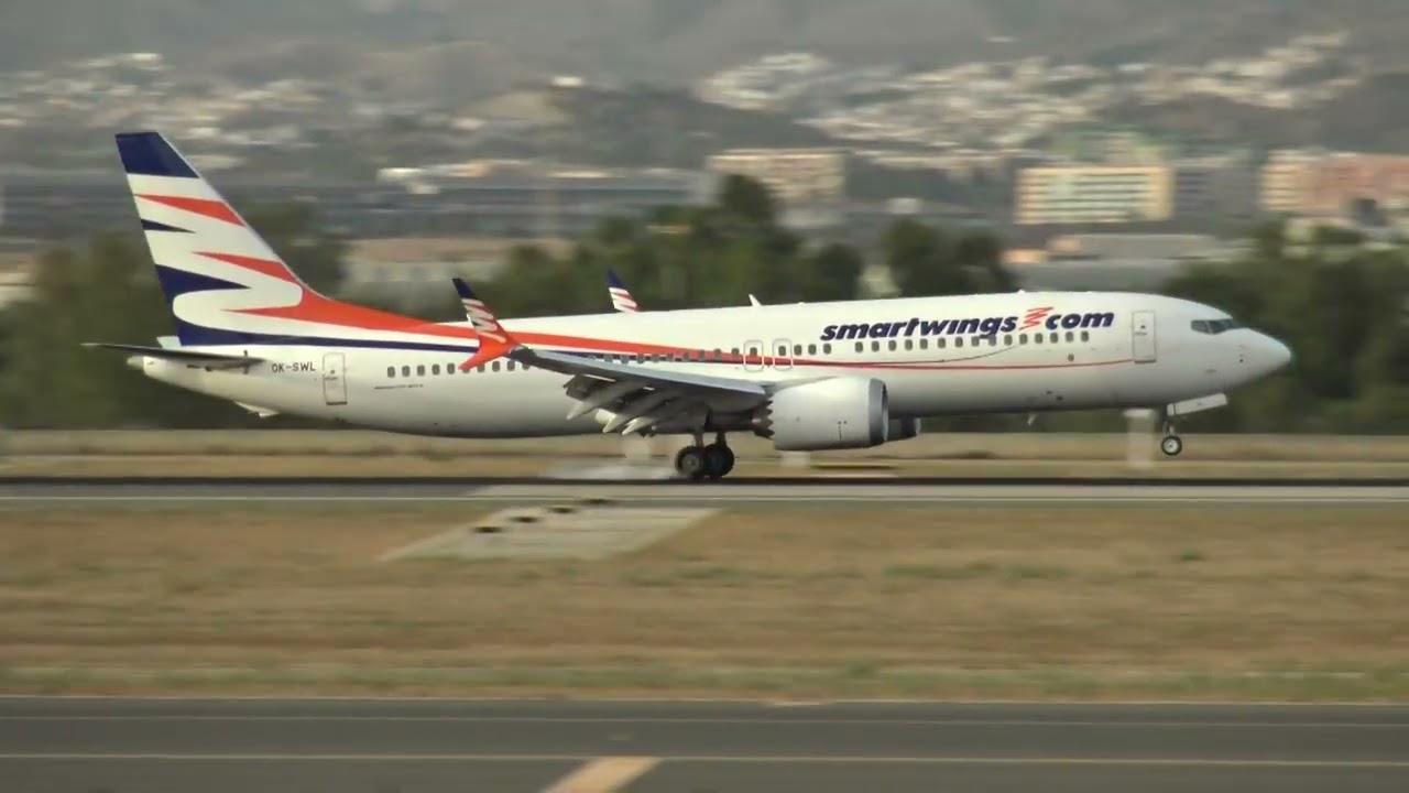 Smartwings Boeing 737-8Max OK-SWL Landing Malaga LEMG