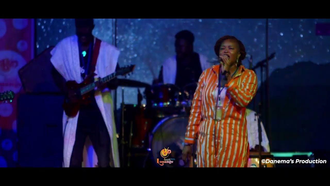 Chantre Mariam Elevée Medley Pémière Partie Festi Louange 3ème Edition