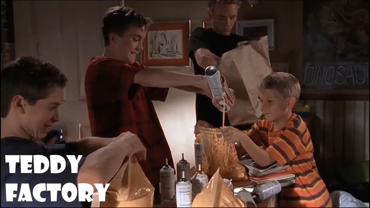 L4S BrOM4S DE HALLOWEEN... MALCOM CAPITULOS COMPLETOS EN ESPAÑOL...