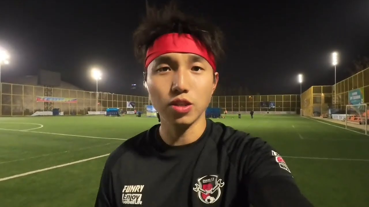 再来一场校外野球！爽到极致的享受体验，拿到第一球必须煲汤...#football #足球张雨琦 #唯有足球不可辜负