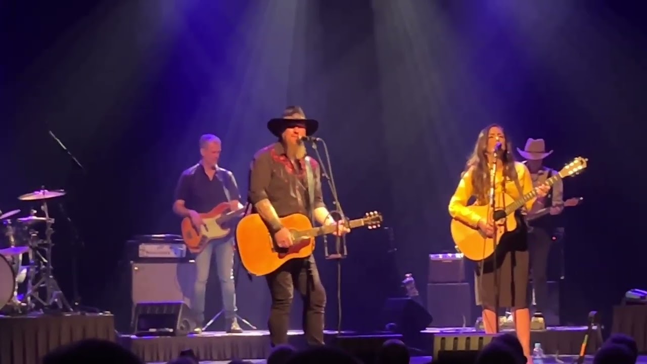 Somewhere between-The History Of Country Duets. Live @sold out tamboer theater.ft Edwin Jongedijk🎸