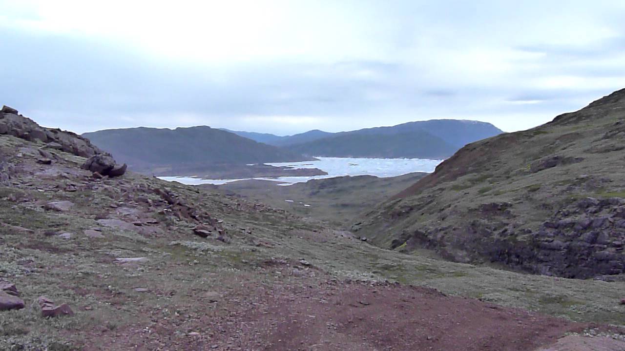 Between Tasiusaq and Qassiarsuk