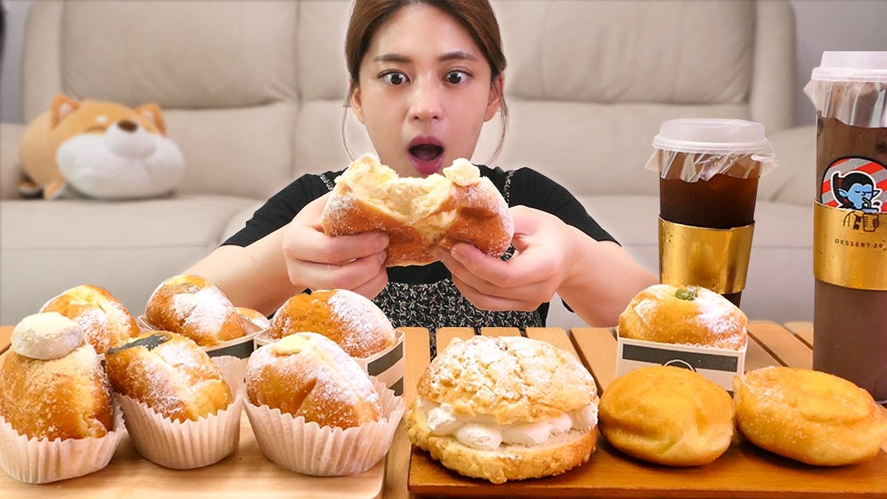 🍩Craem doughnut😍 크림폭탄 도넛❤ 부드러운 크림 가득한 가성비 도넛 먹방!  [Cream cheese, Malcha,Nutella,Choco Latte] Mukbang
