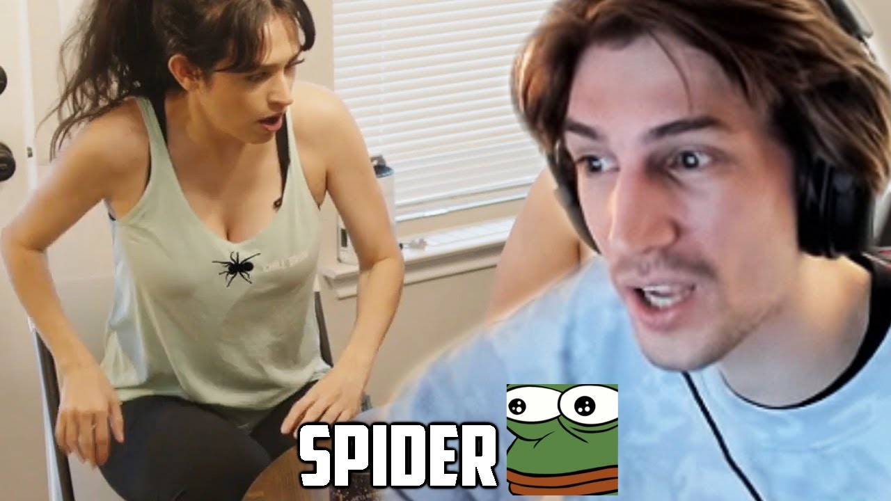 xQc Reacts to Livestream FAILS!