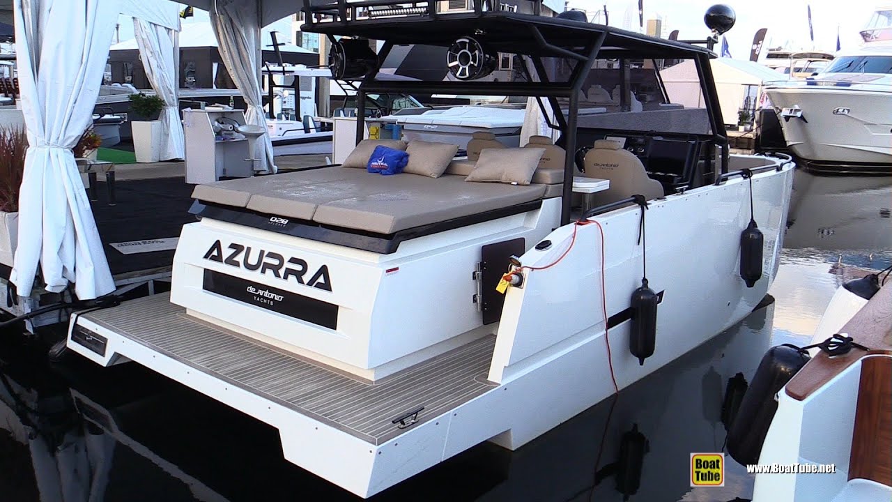 2022 De Antonio D28 Xplorer Motor Boat - Walkaround Tour - 2021 Fort Lauderdale Boat Show
