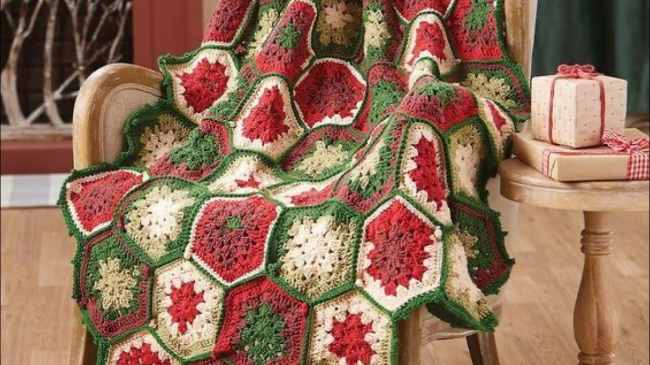 90+ DIY Crochet Ideas for Christmas