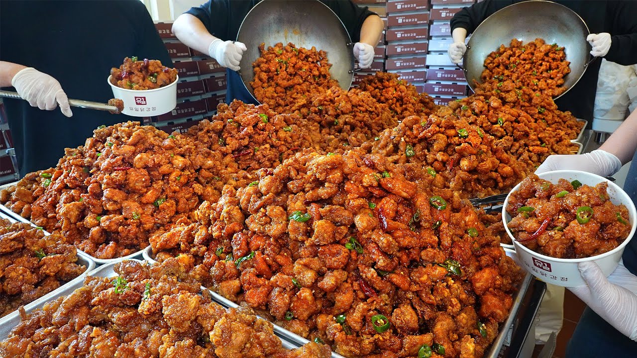 시골 읍내 9평 매장에서 월매출 1억 5천? 남매가 똘똘뭉쳐 대박낸 닭강정집┃pine nut chicken gangjeong / Korean Street Food