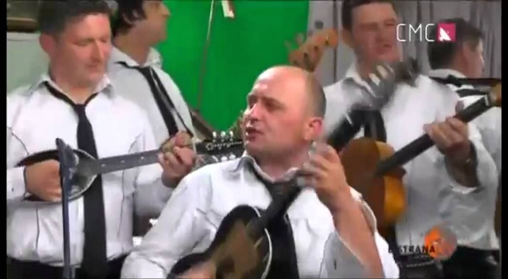 Gazde feat. Goran Bare - Te&scaron;ke boje (live)